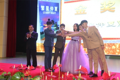 Campus Film Festival (the International Department won the Gold Award, best director award, screenwriter award and Popularity Award of the first film festival of the University)